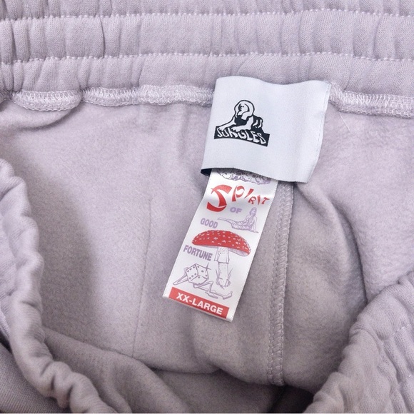 NWT [SET] Jungles Jungles Yin Yang Crewneck L + For Every Problem Trackpant XXL - Picture 9 of 14